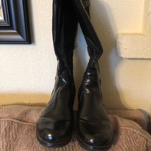 Lifestride Womens black boots SIze 11.